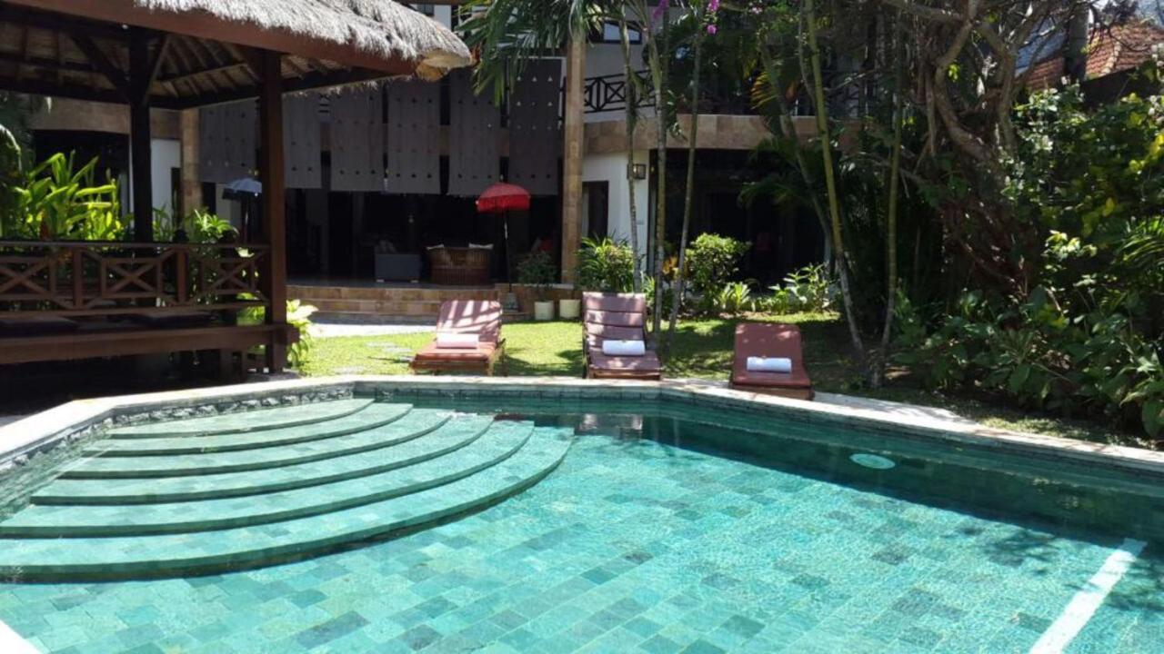 New Daria Villas Seminyak Екстериор снимка