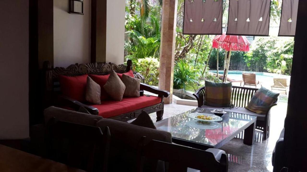 New Daria Villas Seminyak Екстериор снимка