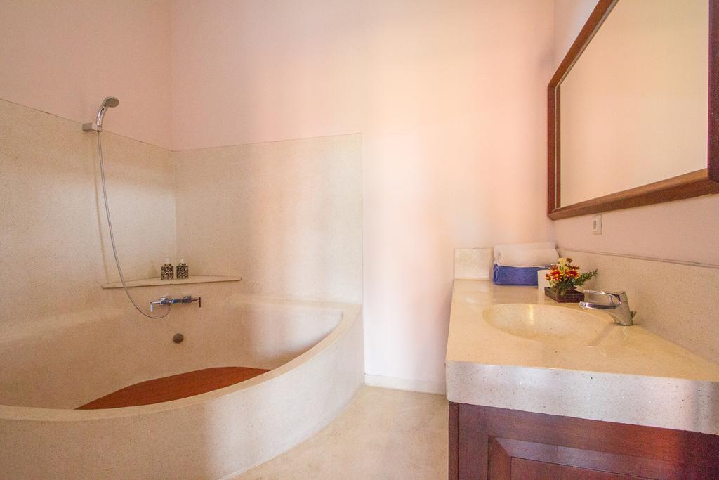 New Daria Villas Seminyak Екстериор снимка